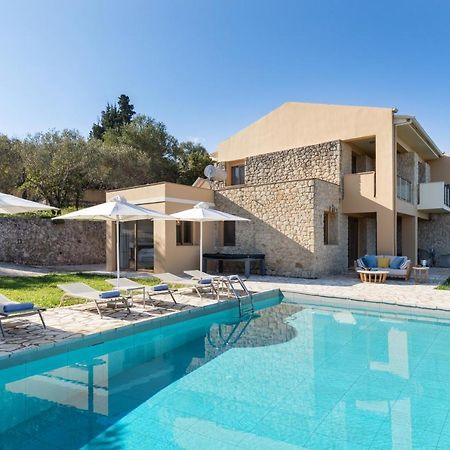Villa Pietra Gialla By Rodostamo Collection Касиопи Екстериор снимка