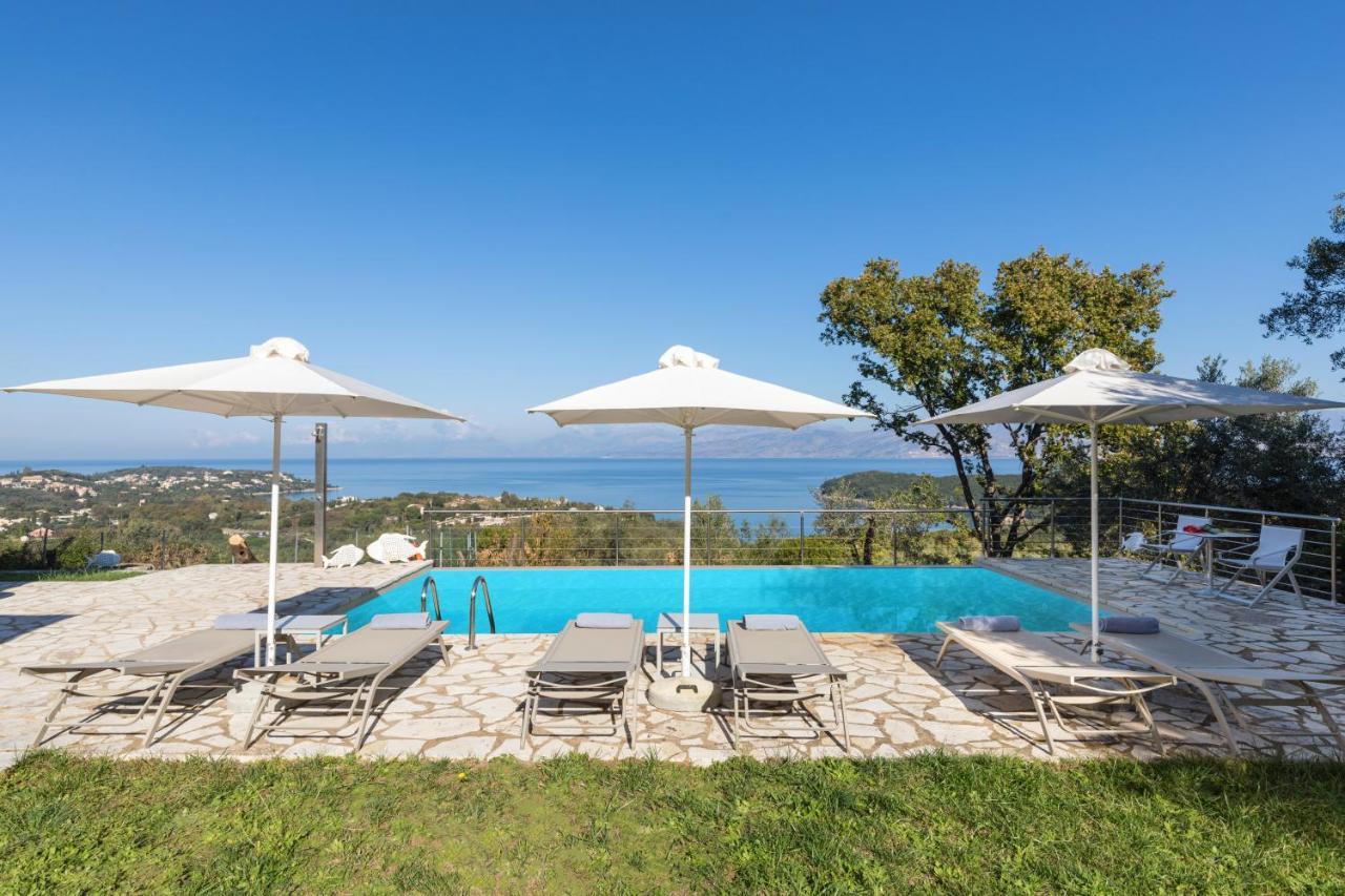 Villa Pietra Gialla By Rodostamo Collection Касиопи Екстериор снимка